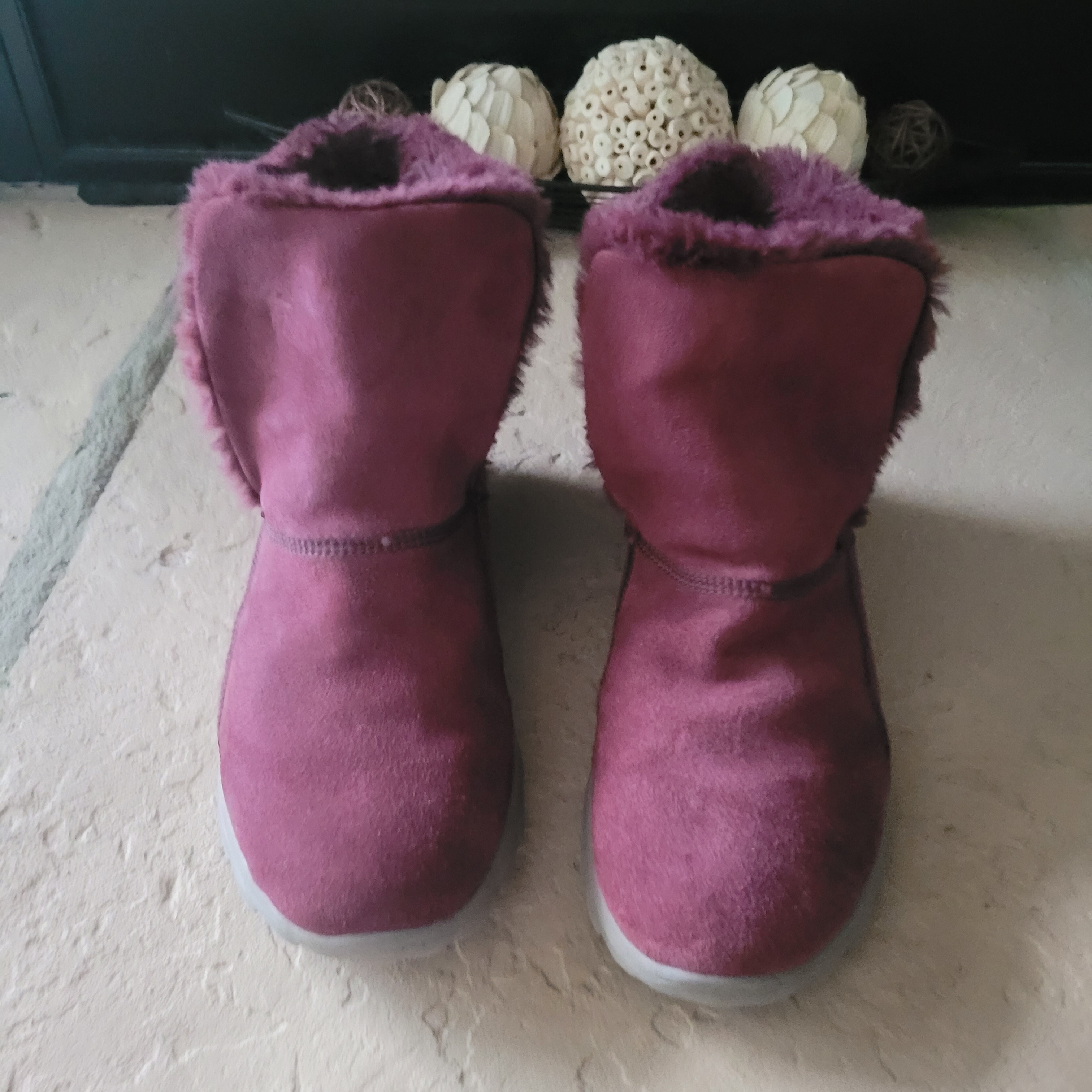 Skechers Women's Winter Boots - Burgundy